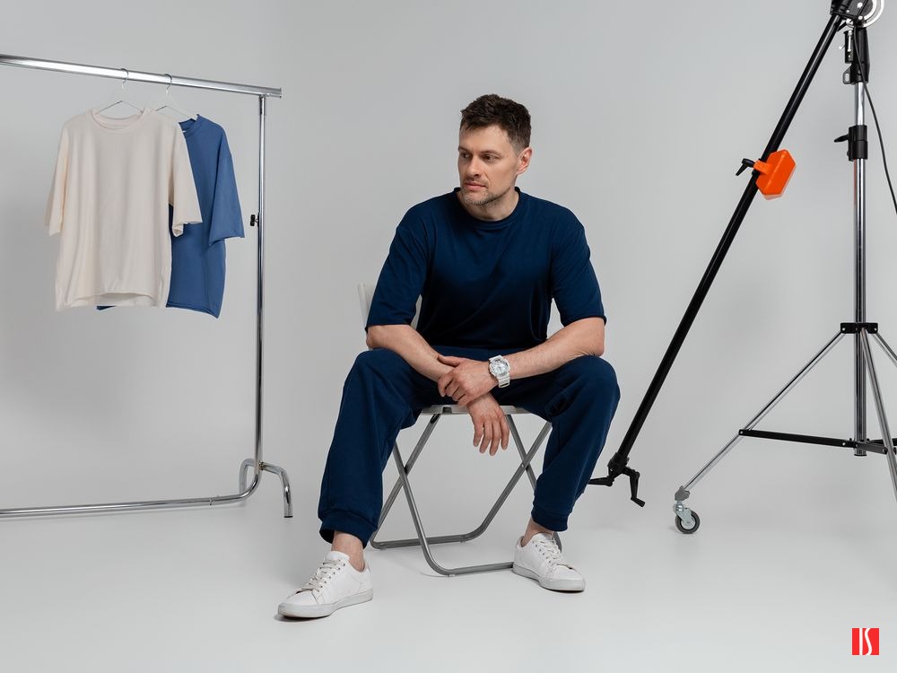 Футболка оверсайз Vozduh 2.0, темно-синяя, изображение 7