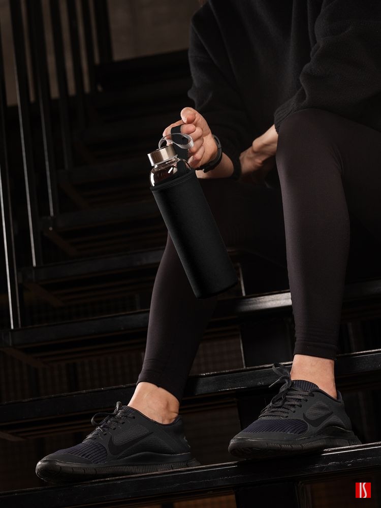 Бутылка для воды Sleeve Ace, черная, изображение 8