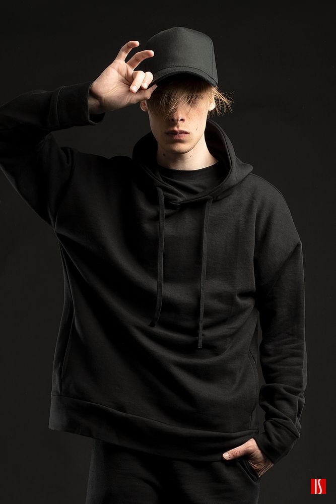 Бейсболка C1, черная