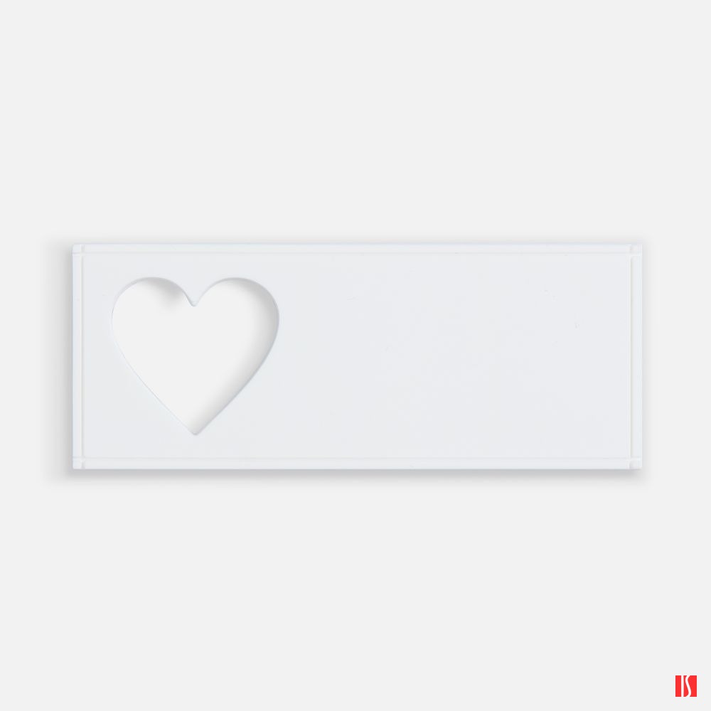 Купить Лейбл из ПВХ с вырубкой «Сердце», белый Лейбл из ПВХ с вырубкой «Сердце», белый