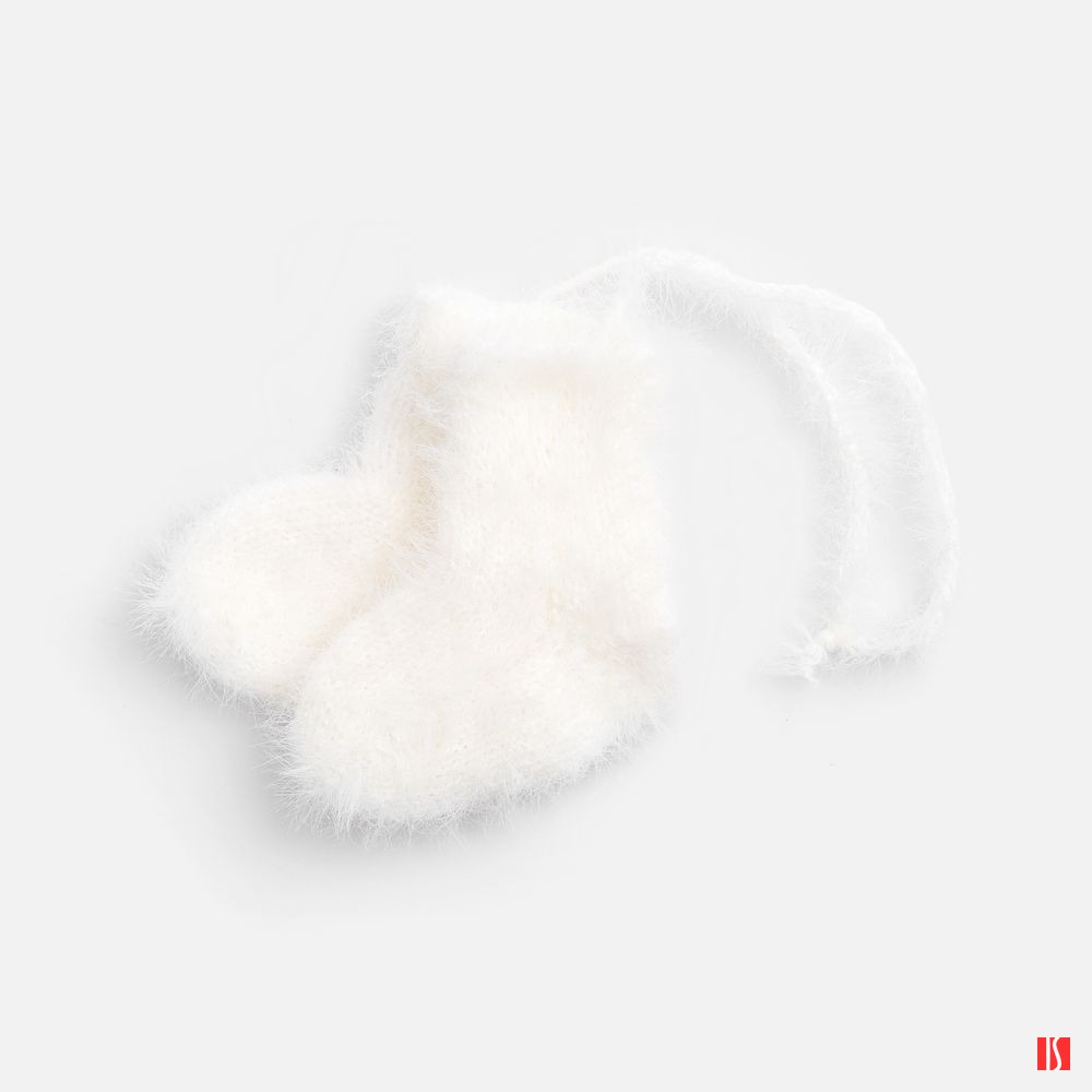 Подвеска на елку «Вьюжка», носочки, белая